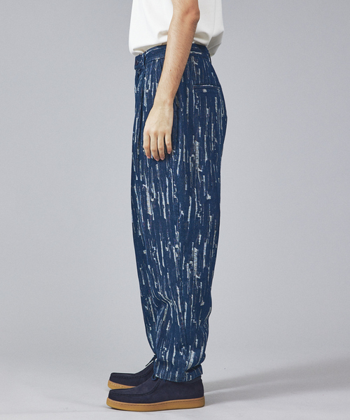 ABAHOUSE（アバハウス）の「【Revo.】ワイドテーパードクラッシュデニム（デニムパンツ・メンズ・ライトブルー/インディゴブルー・M/L）」の7枚目の写真