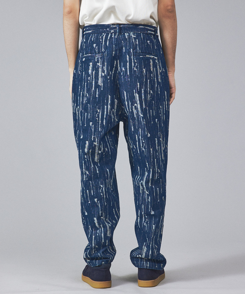 ABAHOUSE（アバハウス）の「【Revo.】ワイドテーパードクラッシュデニム（デニムパンツ・メンズ・ライトブルー/インディゴブルー・M/L）」の8枚目の写真