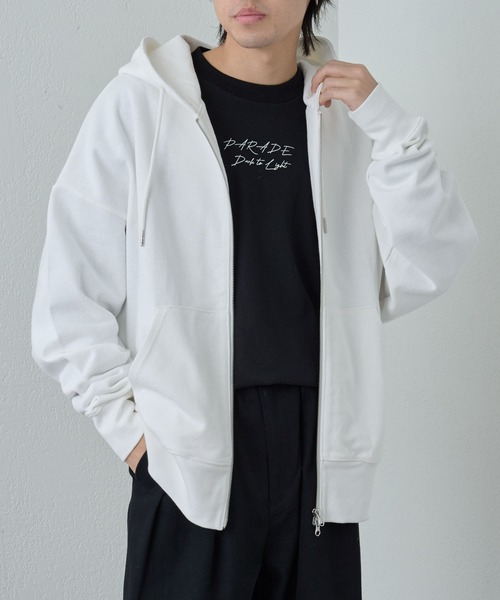 COLONY 2139（コロニートゥーワンスリーナイン）の「裏毛フルジップ