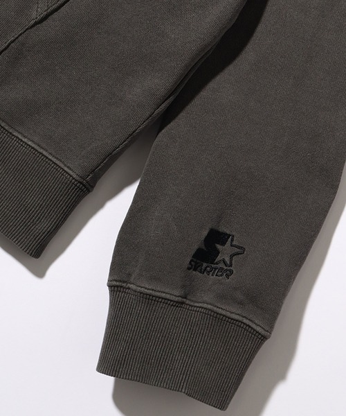 STARTER BLACK LABEL（スターターブラックレーベル）の「【STARTER /スターター】裏毛ピグメント加工 ロゴ刺繍フルジップパーカー（パーカー・メンズ・ベージュ/スミクロ/グリーン・XL/L/M）」の19枚目の写真