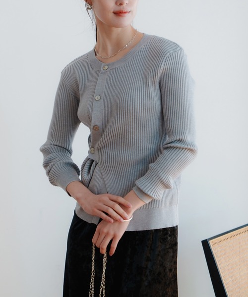 LIENCOEUR（リアンクール）の「アシンメトリーリブニットトップス（ニット/セーター・レディース・ブラック/ホワイト/グレー・FREE）」の5枚目の写真