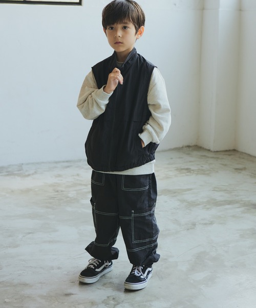 PAIRMANON STREET(ペアマノンストリート)の「【PAIRMANON STREET】セットアップ着用可 スタンドネック ナイロン ベスト(ベスト・キッズ・ブラック/ブルー系その他2/オフホワイト・110/120/130/140/150/160/90/100)」の6枚目の写真