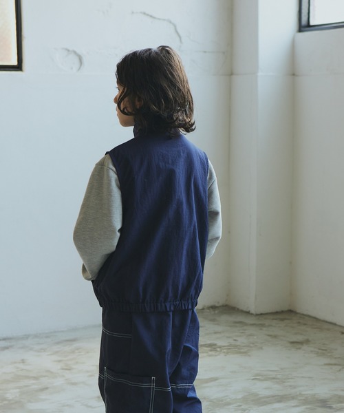 PAIRMANON STREET(ペアマノンストリート)の「【PAIRMANON STREET】セットアップ着用可 スタンドネック ナイロン ベスト(ベスト・キッズ・ブラック/ブルー系その他2/オフホワイト・110/120/130/140/150/160/90/100)」の8枚目の写真