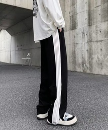 サイドプリーツパンツ