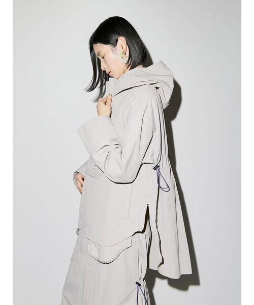 UN3D.（アンスリード）の「アノラックトップ（マウンテンパーカー・レディース・ブラック/グレー・36/38）」の7枚目の写真