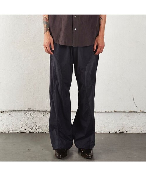 nvrfrgt Paneled Track Pantsネヴァーフォーゲット