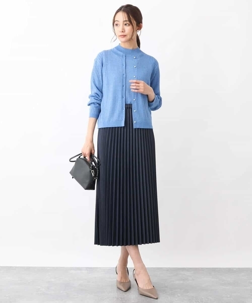 MK MICHEL KLEIN(エムケーミッシェルクラン)の「デニムライクプリーツスカート/洗える(デニムスカート・レディース・ブルー/ネイビー・38/40)」の14枚目の写真