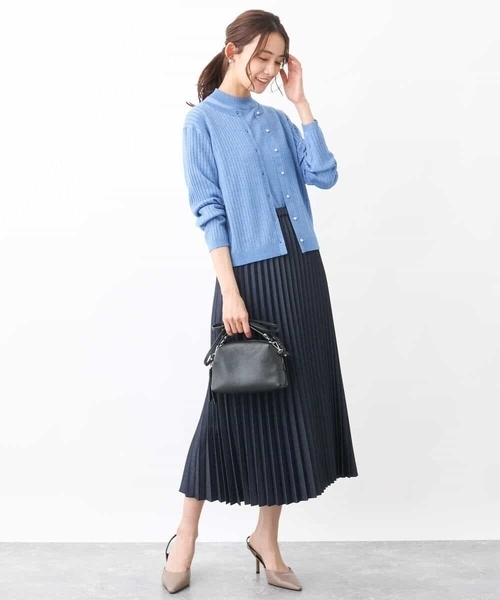MK MICHEL KLEIN(エムケーミッシェルクラン)の「デニムライクプリーツスカート/洗える(デニムスカート・レディース・ブルー/ネイビー・38/40)」の16枚目の写真