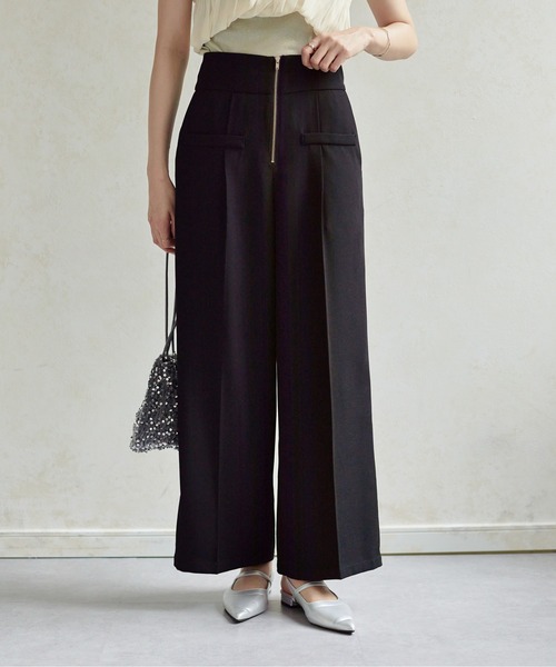 Thevon(ゼボン)の「ウエストジップタックパンツ(スラックス・レディース・イエロー/グレー/アイボリー/ブラック/グリーン・FREE/MP)」の2枚目の写真