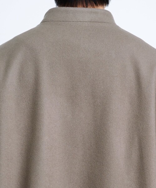 STUDIOUS（ステュディオス）の「Compressed Melton Band Collar Chin Tab Coat（ダッフルコート・メンズ・ホワイト・2）」の15枚目の写真