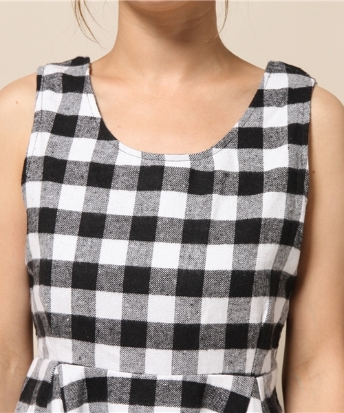 Chille anap（チルアナップ）の「ANAP/アナップ CHILLE 起毛チェックワンピース（ワンピース・レディース・ホワイト/レッド/グレー・FREE）」の4枚目の写真