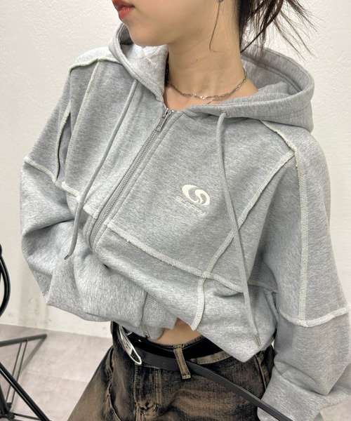 おにいさんずラブ　パーカー（グレー） WHO'S WHO gallery（フーズフーギャラリー）の「【SLOPPY/スロッピー
