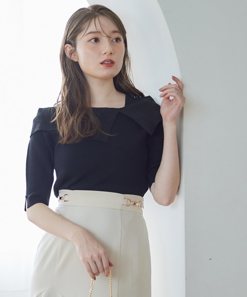12Twelve Agenda(トゥエルブ アジェンダ)の「アシメラメリブオフショル5分袖ニットプルオーバー(ニット/セーター・レディース・ブラック/サックスブルー/グレイッシュベージュ/イエロー・M)」の6枚目の写真