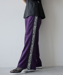 ジャガードラインフレアパンツ(HARE)