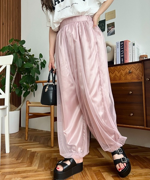 moment+(モーメントプラス)の「チュールレースバルーンパンツ(その他パンツ・レディース・チャコールグレー/アイボリー/ブラック/ピンク・M)」の21枚目の写真