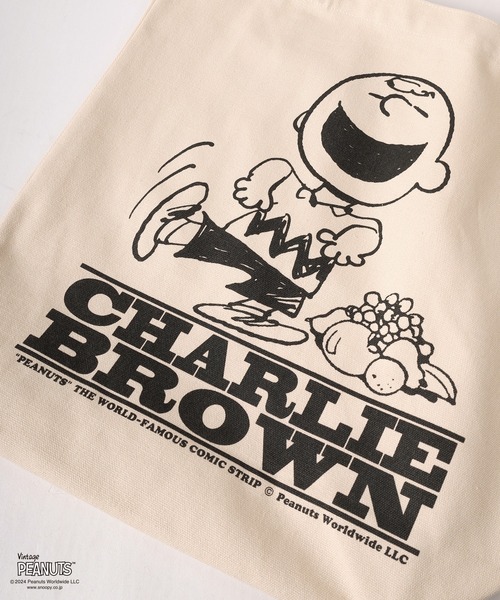 PEANUTS（ピーナッツ）の「【Fruit of the Loom/フルーツオブザルーム】PEANUTSコラボ キャラクター ヴィンテージイラスト＆ブランドネームデザイン コットントートバッグ/エコバッグ（トートバッグ・レディース・キナリ/ライトベージュ/アイボリー・FREE）」の10枚目の写真
