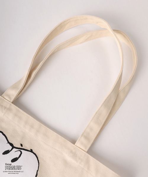 PEANUTS（ピーナッツ）の「【Fruit of the Loom/フルーツオブザルーム】PEANUTSコラボ キャラクター ヴィンテージイラスト＆ブランドネームデザイン コットントートバッグ/エコバッグ（トートバッグ・レディース・キナリ/ライトベージュ/アイボリー・FREE）」の7枚目の写真