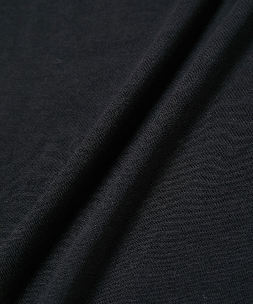 NIKE(ナイキ)の「【NIKE】ナイキ スポーツウェア エッセンシャル クロップドTシャツ ウィメンズ(Tシャツ/カットソー・レディース・ブラック/ホワイト・M/S/L)」の5枚目の写真