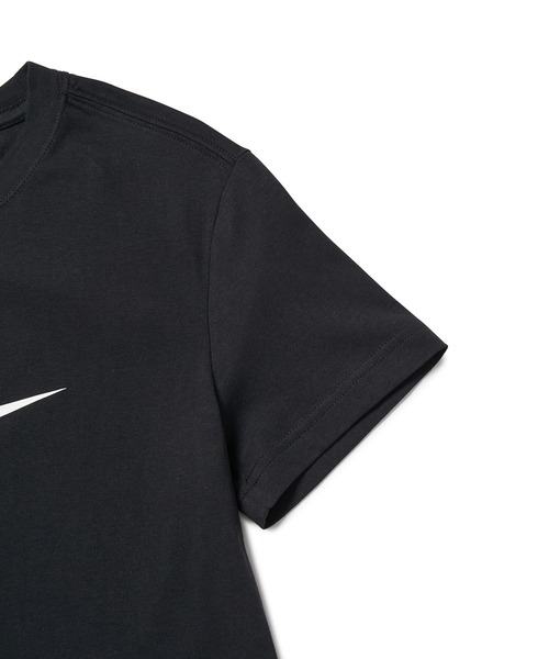NIKE(ナイキ)の「【NIKE】ナイキ スポーツウェア エッセンシャル クロップドTシャツ ウィメンズ(Tシャツ/カットソー・レディース・ブラック/ホワイト・M/S/L)」の9枚目の写真