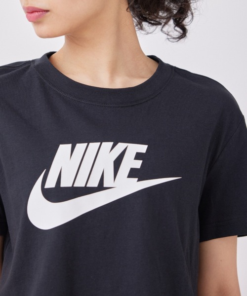NIKE(ナイキ)の「【NIKE】ナイキ スポーツウェア エッセンシャル クロップドTシャツ ウィメンズ(Tシャツ/カットソー・レディース・ブラック/ホワイト・M/S/L)」の20枚目の写真