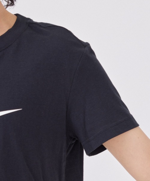 NIKE(ナイキ)の「【NIKE】ナイキ スポーツウェア エッセンシャル クロップドTシャツ ウィメンズ(Tシャツ/カットソー・レディース・ブラック/ホワイト・M/S/L)」の21枚目の写真