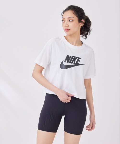 NIKE(ナイキ)の「【NIKE】ナイキ スポーツウェア エッセンシャル クロップドTシャツ ウィメンズ(Tシャツ/カットソー・レディース・ブラック/ホワイト・M/S/L)」の14枚目の写真