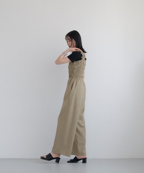 LIAN（リアン）の「フリルオールインワン（つなぎ/オールインワン・レディース・ベージュ/アイボリー/ブラック・FREE）」の9枚目の写真