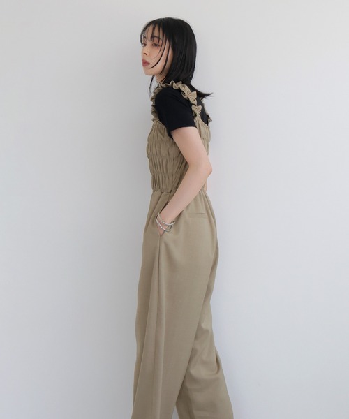 LIAN（リアン）の「フリルオールインワン（つなぎ/オールインワン・レディース・ベージュ/アイボリー/ブラック・FREE）」の11枚目の写真