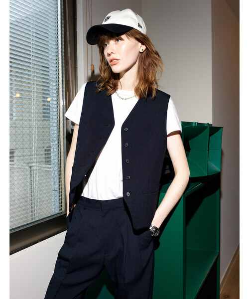 THE SHINZONE(ザ シンゾーン)の「THE SHINZONE | CHRYSLER GILET WOMEN(ベスト・レディース・グレー/ブラック・34)」の15枚目の写真