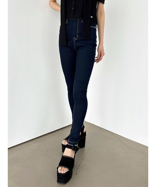 EMODA（エモダ）の「インステップスエードサンダル（サンダル・レディース・グレー/ブラック・SMALL/MEDIUM/LARGE）」の13枚目の写真