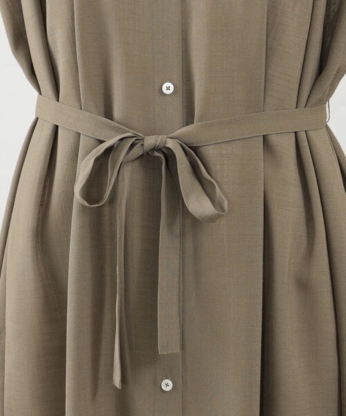 MACKINTOSH PHILOSOPHY(マッキントッシュ フィロソフィー)の「ドライタッチフレンチスリーブワンピース(ワンピース・レディース・ブラック/カーキ・38/36)」の9枚目の写真