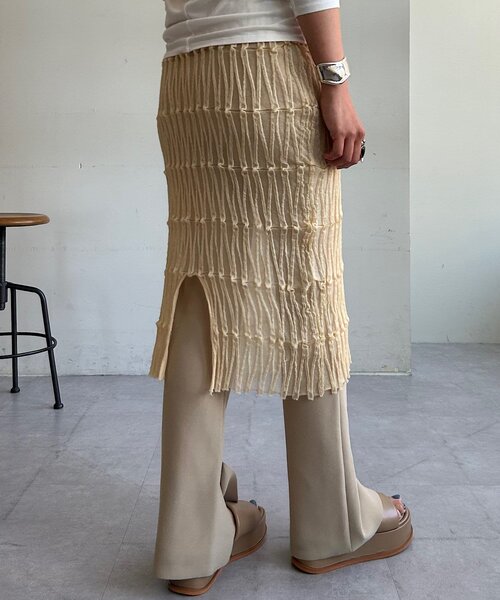 SHENERY(シーナリー)の「ジョーゼットスリムパンツ(その他パンツ・レディース・ブラック/アイボリー・38/36)」の18枚目の写真