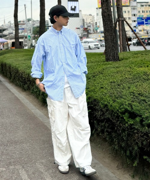 CERCA(チェルカ)の「パラシュートドローコードワイドカーゴパンツ(MI)(カーゴパンツ・メンズ・カーキ/ベージュ/ホワイト/ブラック・LARGE/MEDIUM)」の21枚目の写真