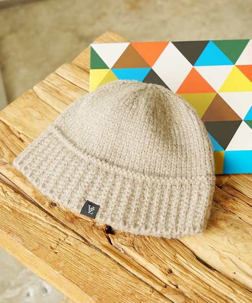 セール】VARZAR/バザール Monogram Label Wool Knit Bucket Hat