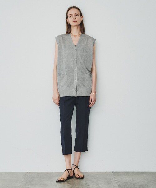 cloenc（クロエンス）の「◆【手洗い可】ハイゲージニットベスト（ベスト・レディース・ベージュ/グレー/オフホワイト・02）」の14枚目の写真