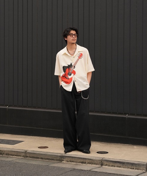 INTERPLAY(インタープレイ)の「【INTERPLAY x TAKERU】アコースティック ニャー 開襟シャツ (ユニセックス)(シャツ/ブラウス・メンズ・ホワイト/ピンク・FREE)」の8枚目の写真