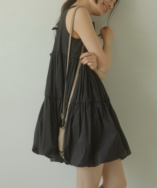 ACYM(アシーム)の「Back tie baloon mini ワンピース(ワンピース・レディース・ブラック/ベージュ・FREE)」の21枚目の写真