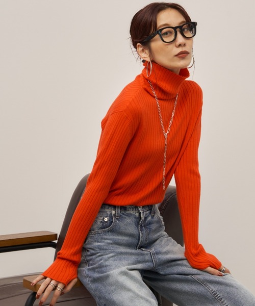 Auntie Rosa Holiday（アンティローザホリデー）の「フィンガーホールリブニットタートル（ニット/セーター・レディース・ブラウン/イエロー/オレンジ/チャコールグレー/ブルー/アイボリー/ブラック・FREE）」の7枚目の写真