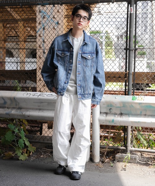 WEGO（ウィゴー）の「WEGO/BIGデニムジャケット（デニムジャケット・メンズ・スカイブルー/ブラック系3・LARGE/MEDIUM/SMALL）」の4枚目の写真