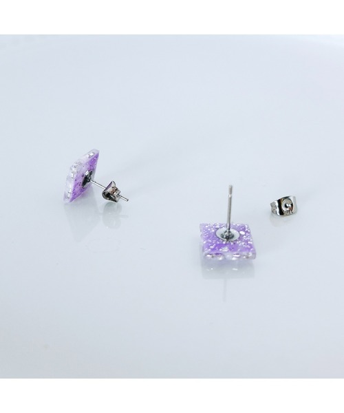 tone(トーン)の「【plumoon】タイル模様ピアス(MA)(ピアス(両耳用)・レディース・パープル・FREE)」の5枚目の写真