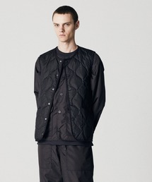 TAION（タイオン）の「【TAION(タイオン)】〈ユニセックス〉ミリタリー クルーネックボタン ダウンベスト（ダウンベスト・メンズ）」