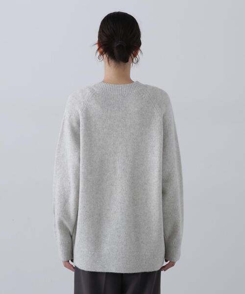 N.（N. Natural Beauty Basic）（エヌエヌナチュラルビューティーベーシック）の「◆ＨＡＭＩＬＴＯＮ　Ｖネックポケットカーディガン（カーディガン/ボレロ・レディース・ライトグレー/杢グレー/ブルー・MEDIUM）」の21枚目の写真