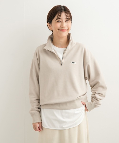 PENNEYS(ぺニーズ)の「『別注』PENNEYS×DOORS THE FOX ハーフジップスウェット(スウェット・レディース・ブラック/ベージュ/ブルー・MEDIUM)」の4枚目の写真
