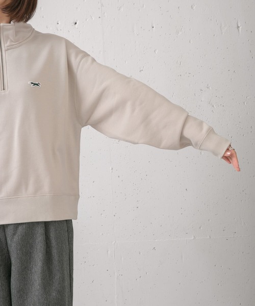 PENNEYS(ぺニーズ)の「『別注』PENNEYS×DOORS THE FOX ハーフジップスウェット(スウェット・レディース・ブラック/ベージュ/ブルー・MEDIUM)」の21枚目の写真