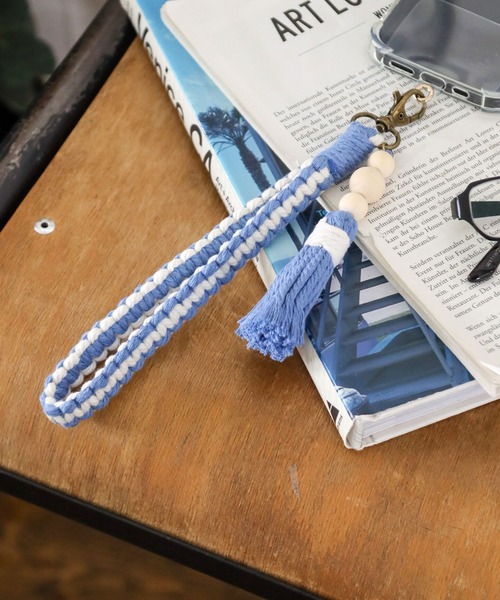 BAYFLOW(ベイフロー)の「BFマクラメショートストラップ(スマホグッズ・レディース・グリーン/ブルー・0)」の2枚目の写真