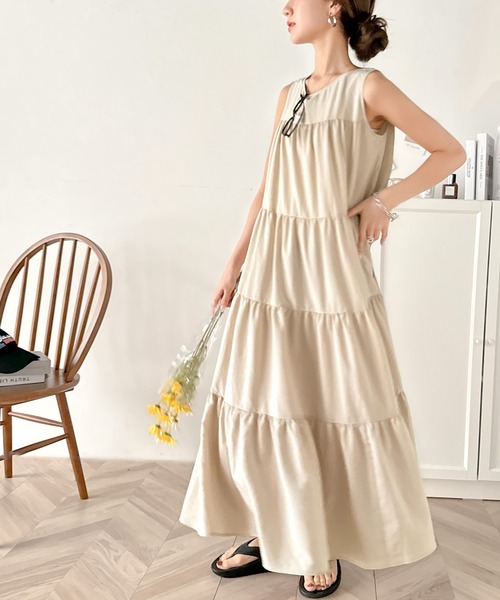 お値下げ♡familiar♡ワンピース♡100♡ セール】洗練された大人フェミニン。 前後2WAY4段ティアードワンピース