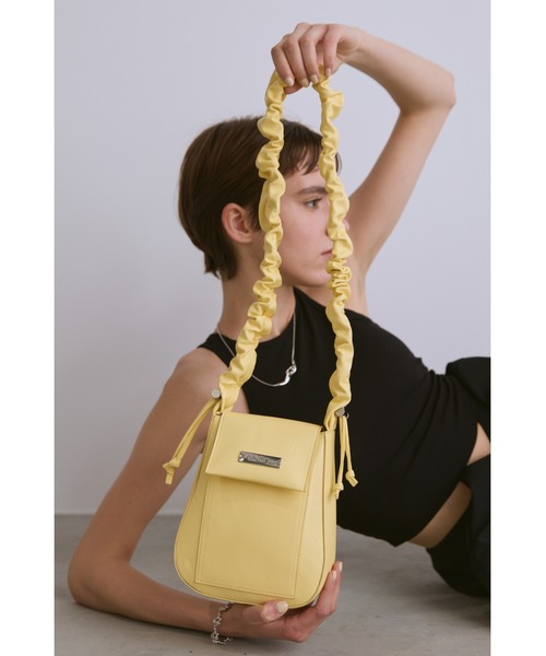 ☆日本未上陸*ALDO*新作*ギャザーハンドルコサージュバッグ/PN☆ ギャザーハンドルフェイクレザーレザーフラップバッグ / 2WAY