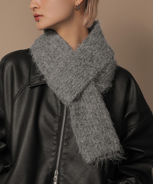 Monocoro toppi（モノコロトッピ）の「シャギーニット 細幅 マフラー