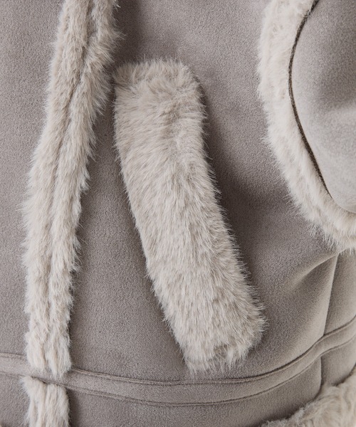 one after another NICE CLAUP（ワンアフターアナザーナイスクラップ）の「フェイクムートンジャケット（ムートンコート・レディース・アイボリー/チャコールグレー/モカ/ブラック・FREE）」の11枚目の写真