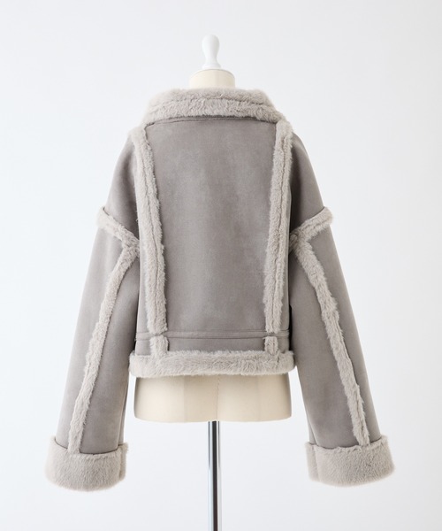 one after another NICE CLAUP（ワンアフターアナザーナイスクラップ）の「フェイクムートンジャケット（ムートンコート・レディース・アイボリー/チャコールグレー/モカ/ブラック・FREE）」の7枚目の写真